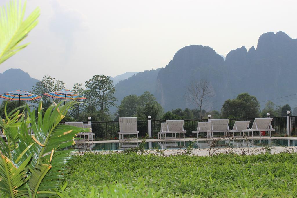 Lisha The Grand Riverside Hotel Vang Vieng Exteriör bild