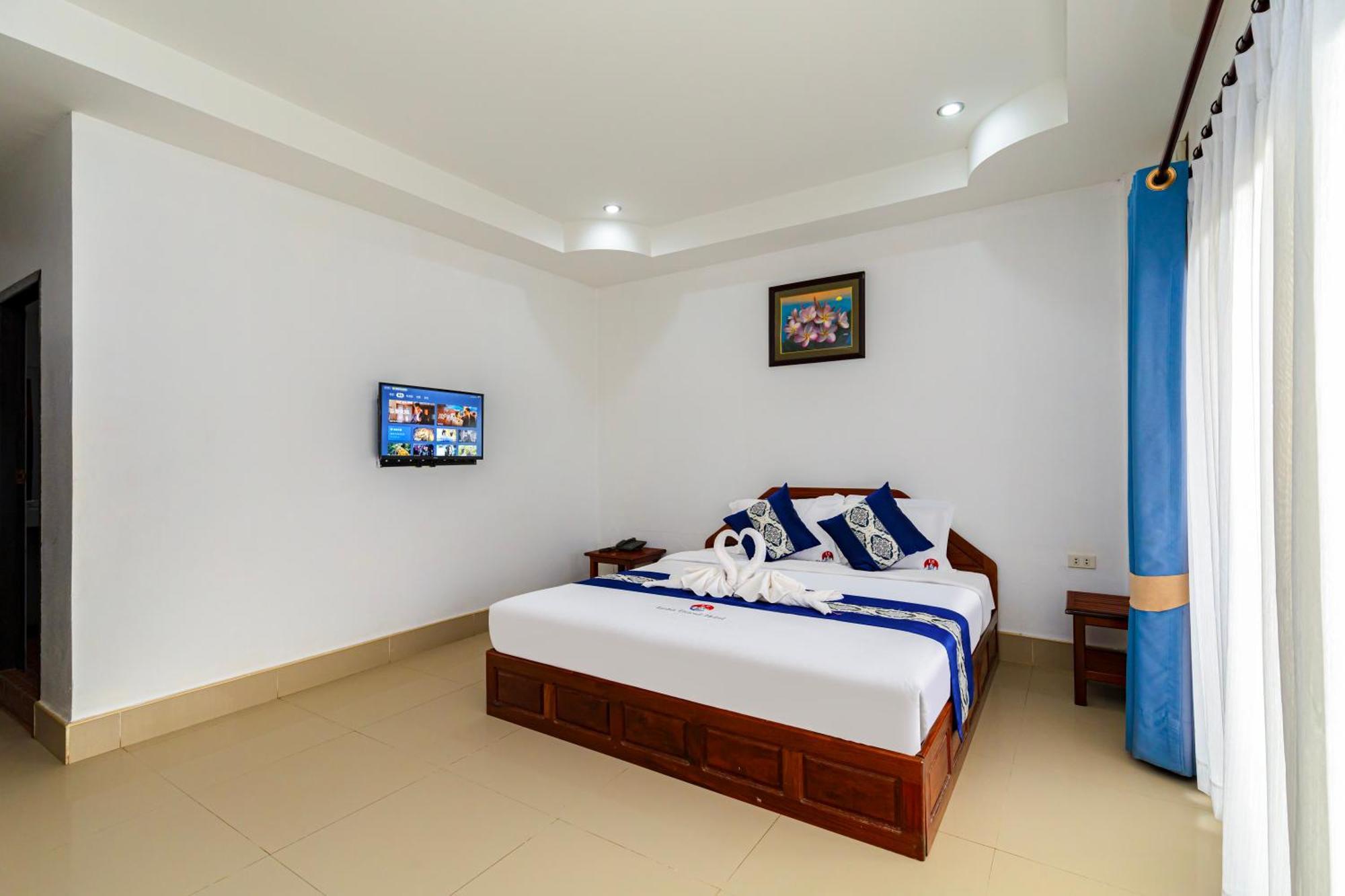 Lisha The Grand Riverside Hotel Vang Vieng Exteriör bild
